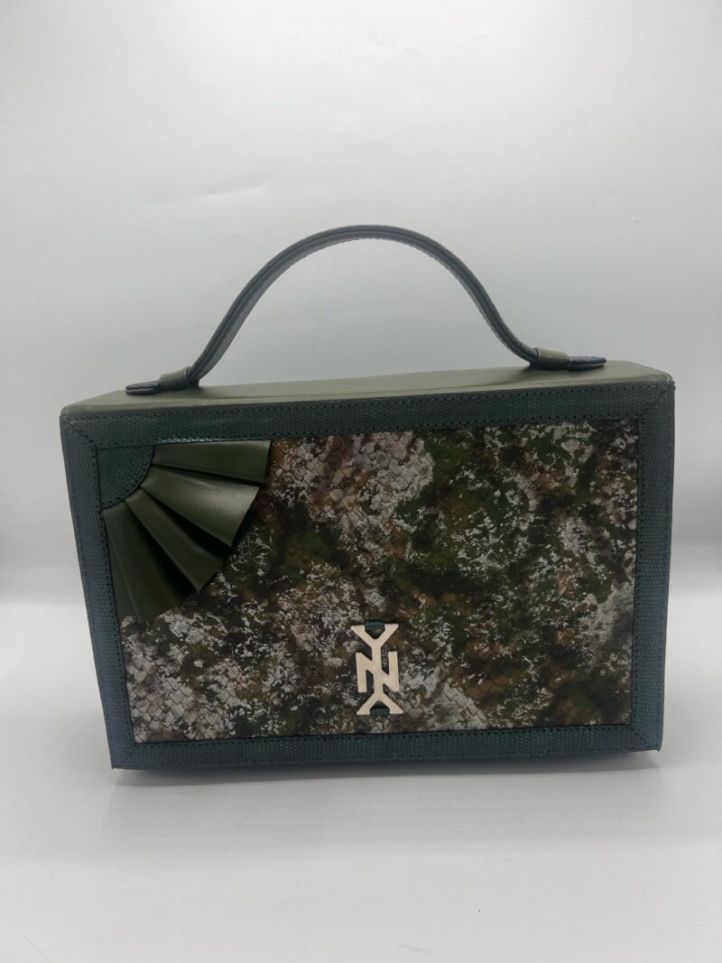 WhatsApp Image 2025-04-19 at 11.56.30 (2) SAC CARRE GM