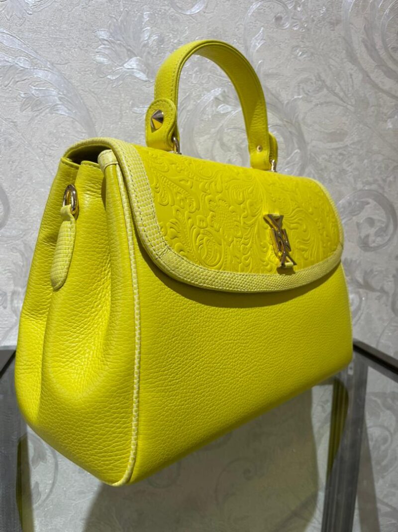 WhatsApp Image 2025-10-27 at 11.00.06 (3) MISS FANCIE