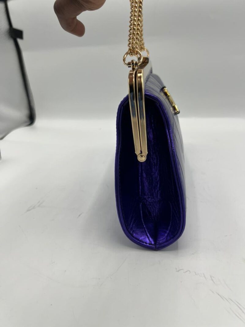 VINTAGE CLUTCH