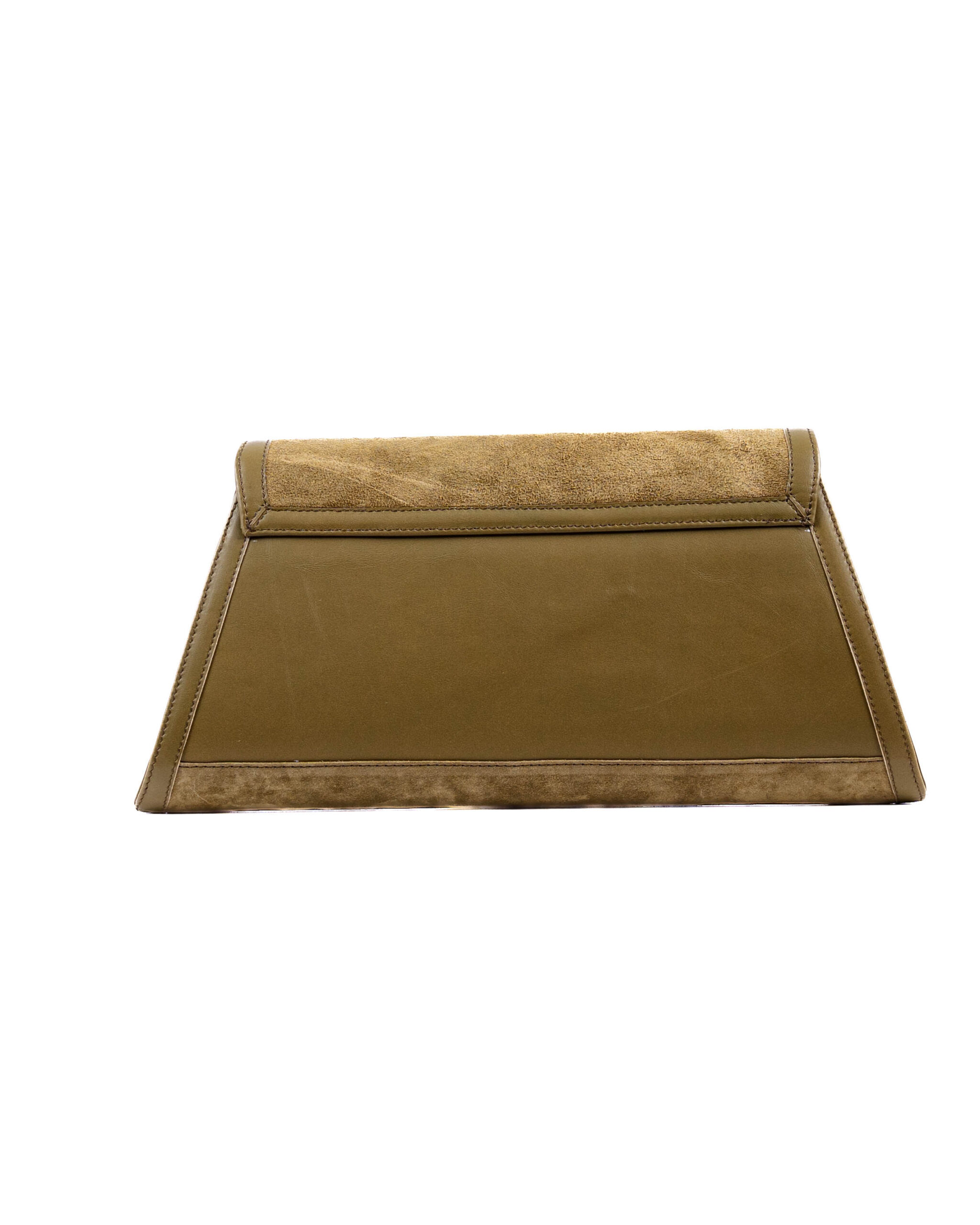 INFINITÉ CLUTCH – Image 4